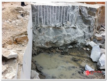 FOTO DESMONTE DE ROCHA